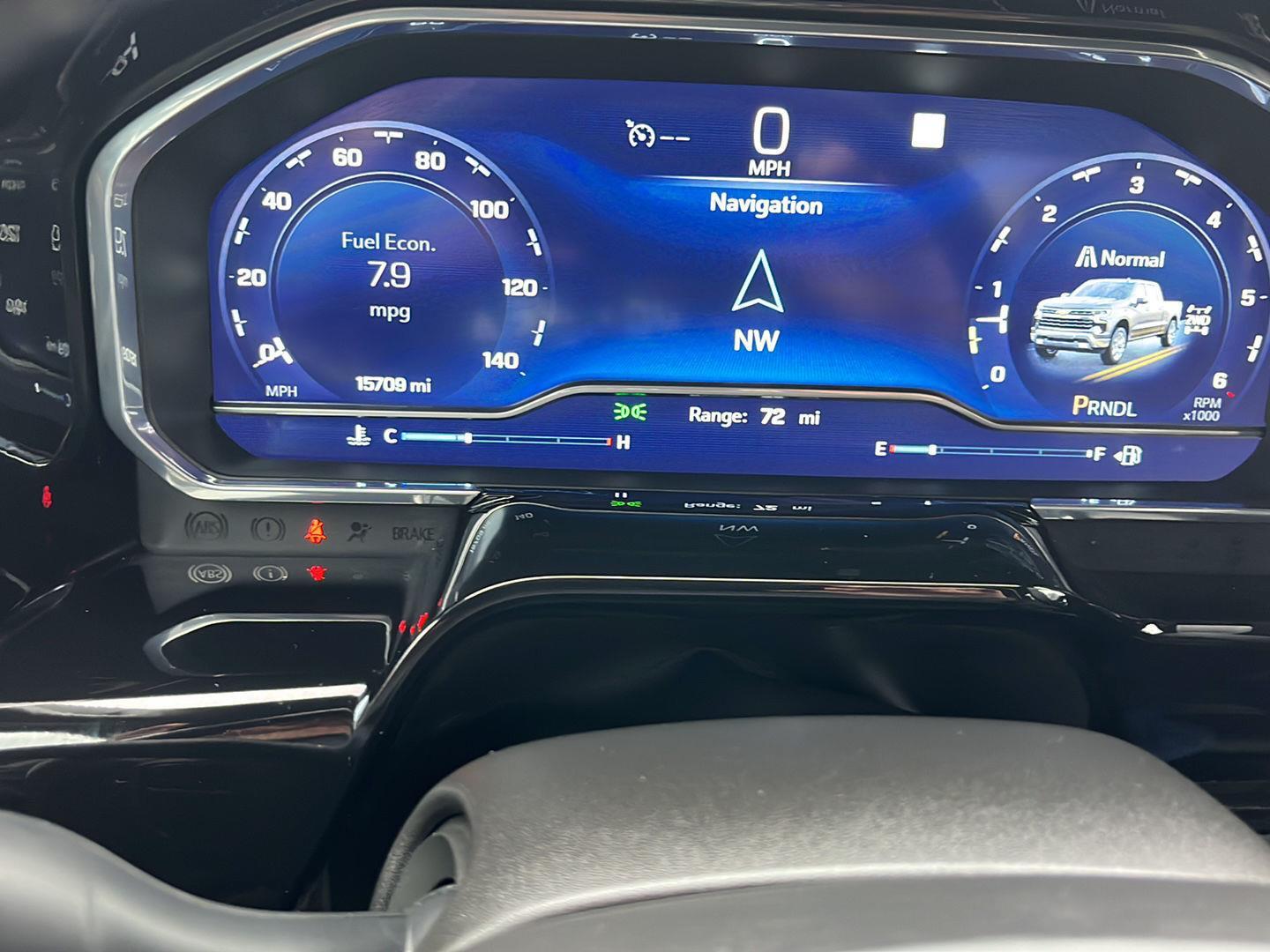 2022 Chevrolet Silverado 1500 LT photo 13