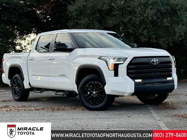 2025 Toyota Tundra SR5's photo