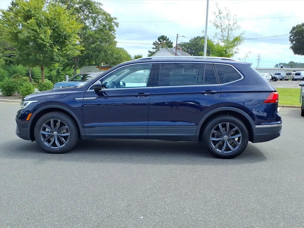 2023 Volkswagen Tiguan SE photo 16