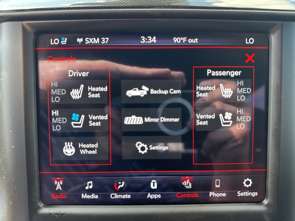 2020 Ram 1500 Laramie photo 31