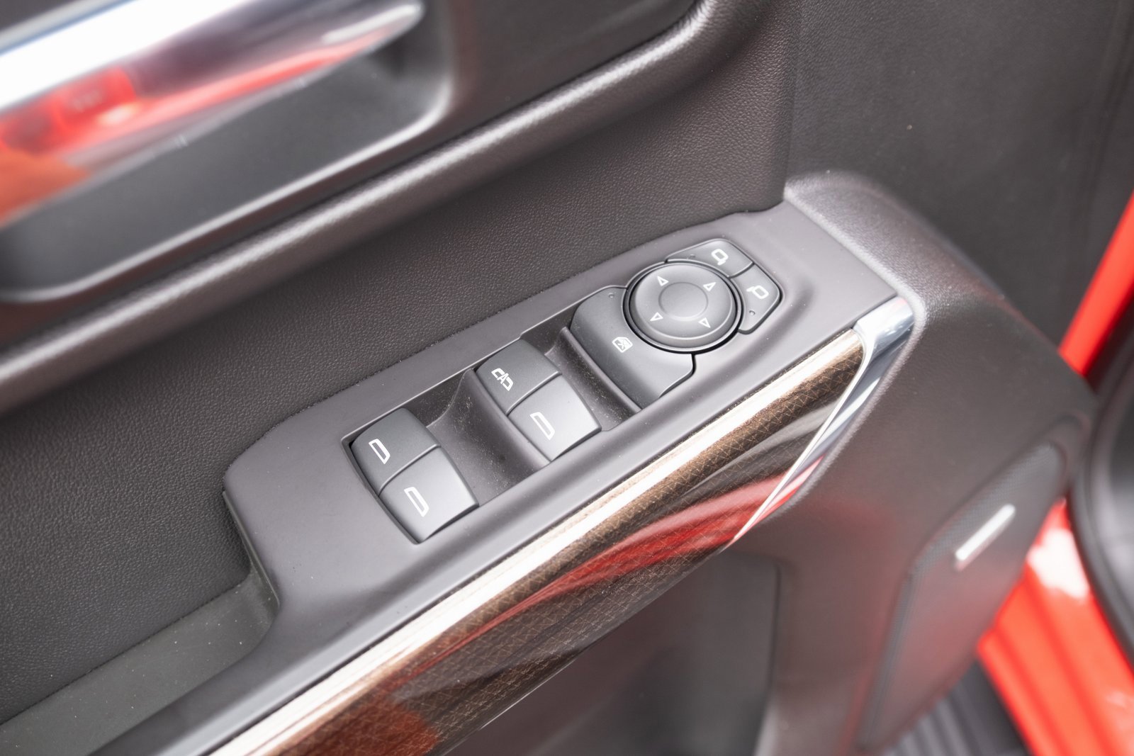 2019 Chevrolet Silverado 1500 RST photo 15