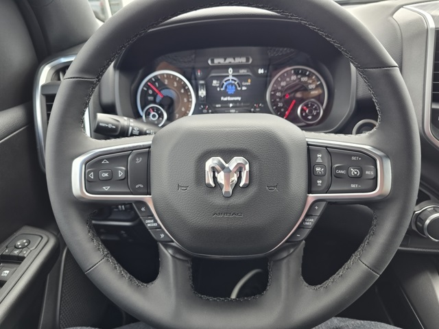 2026 Ram 1500 Big Horn photo 8