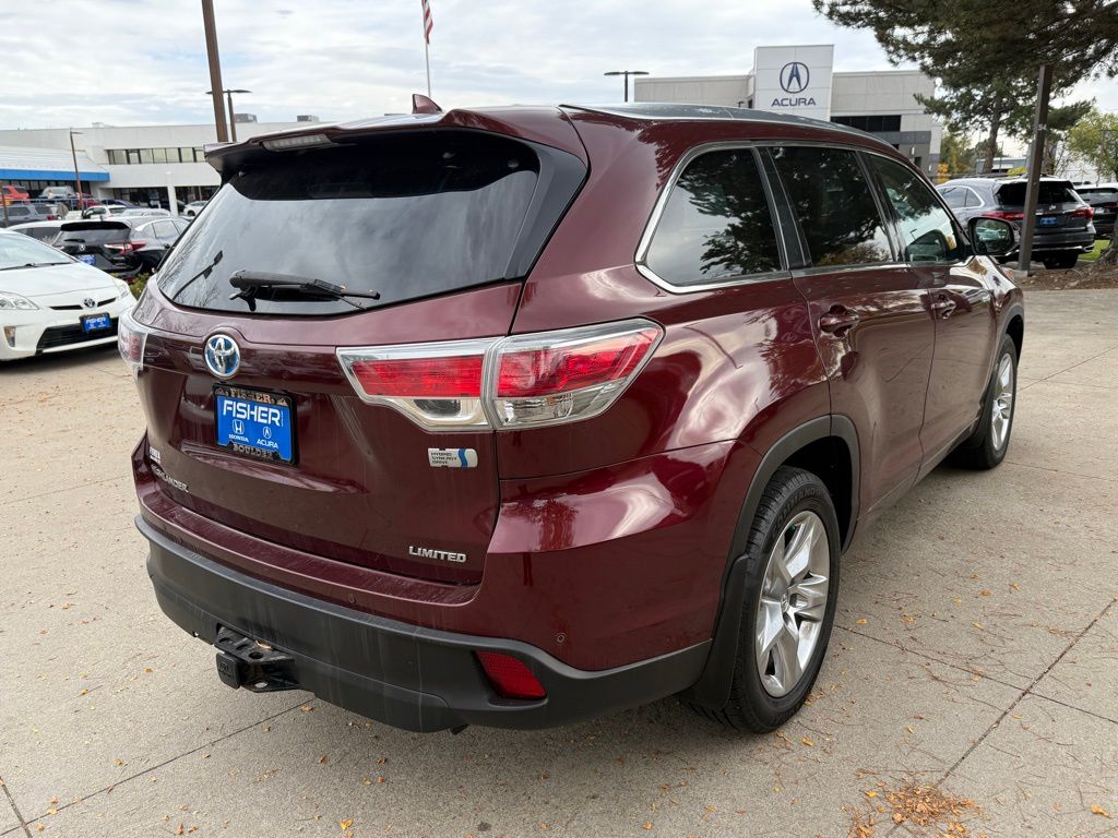 2015 Toyota Highlander Hybrid Limited Platinum photo 4