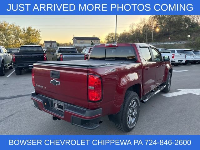 2017 Chevrolet Colorado Z71 photo 3