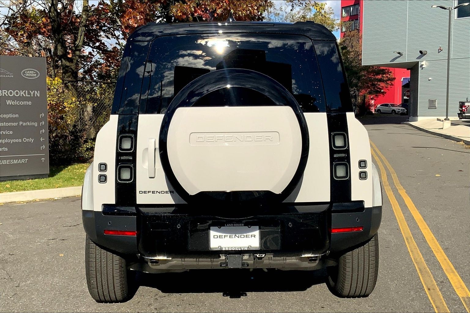 2026 Land Rover Defender 110 S photo 3