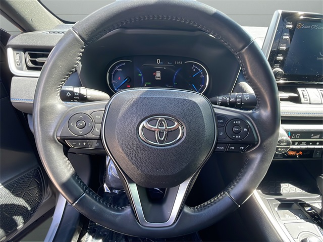 2019 Toyota RAV4 Hybrid XSE photo 33