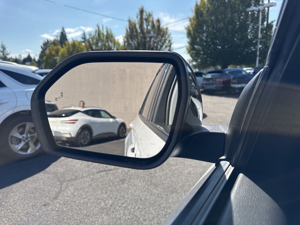 2022 Ford Explorer Limited photo 38