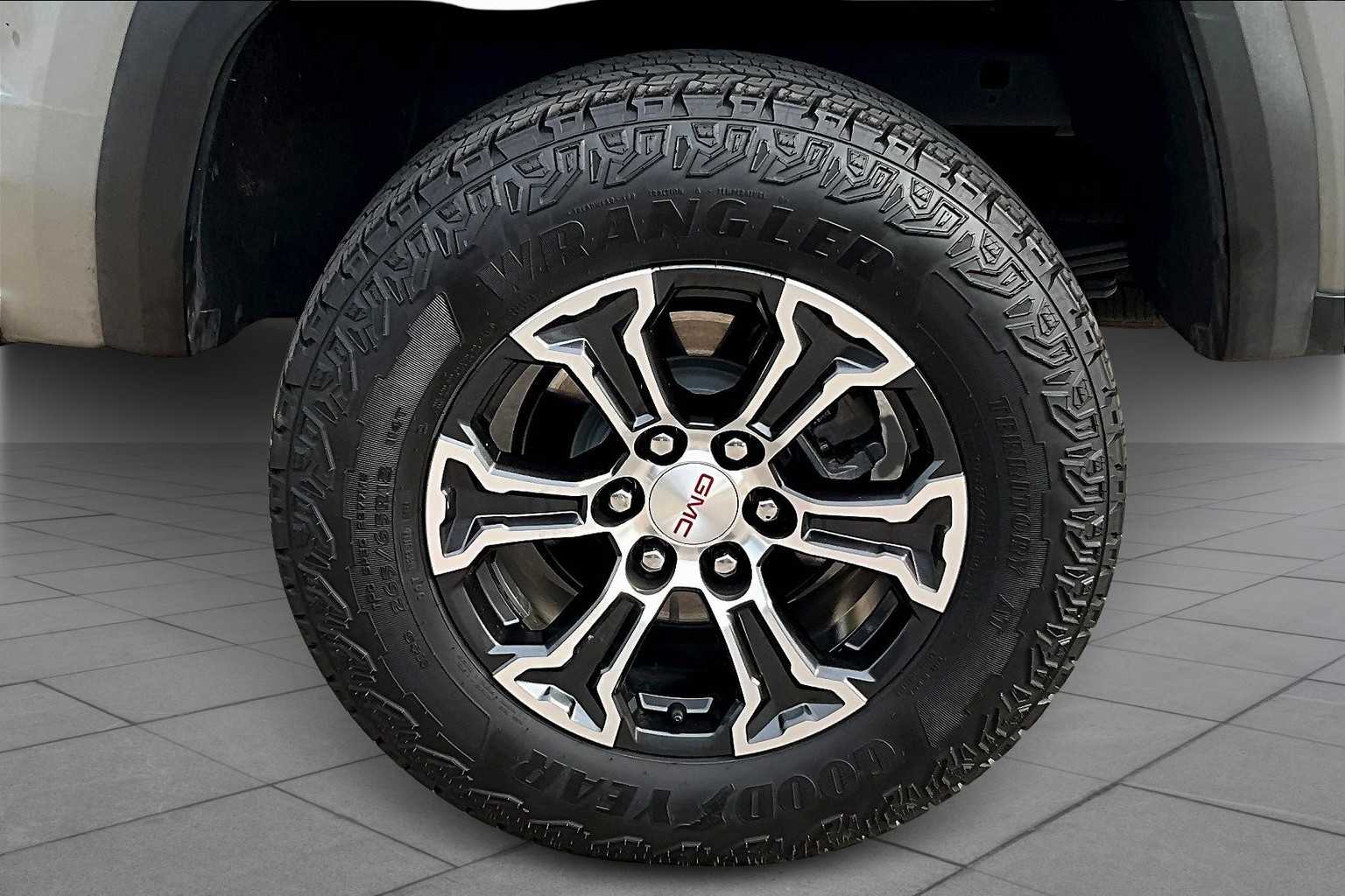 2023 Gmc Canyon AT4 photo 9
