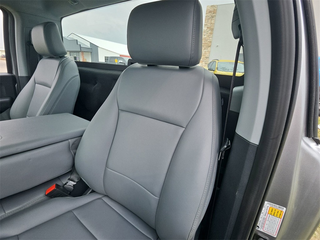 2024 Ford F-350 photo 28