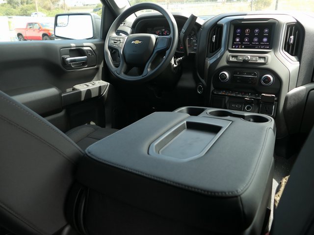 2026 Chevrolet Silverado 1500 Custom photo 22