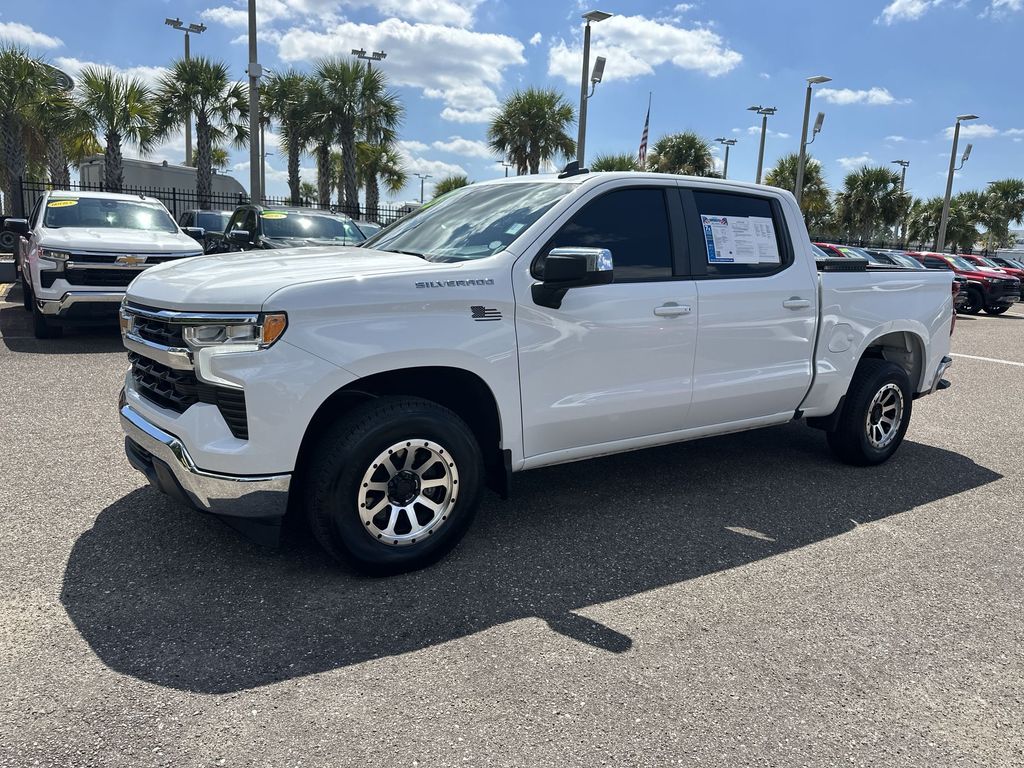 2023 Chevrolet Silverado 1500 LT photo 12