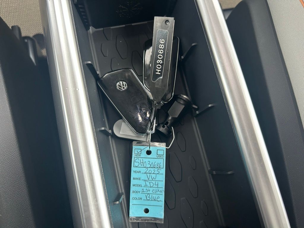 2025 Volkswagen ID. Buzz photo 46