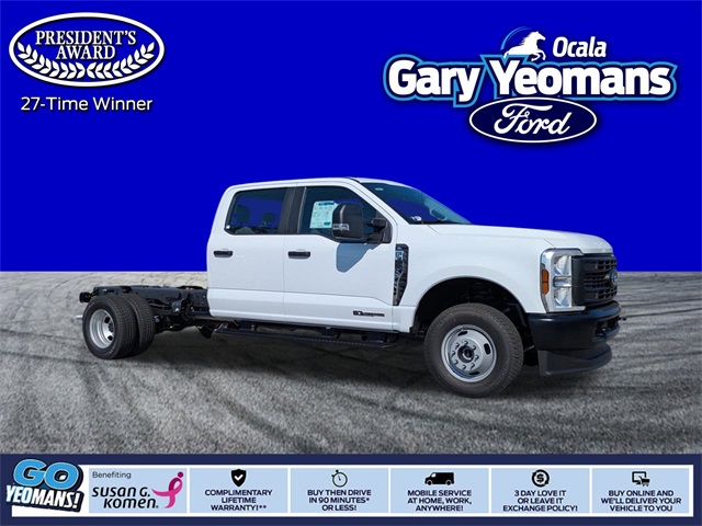 2026 Ford F-350 Super Duty Chassis Cab XL's photo