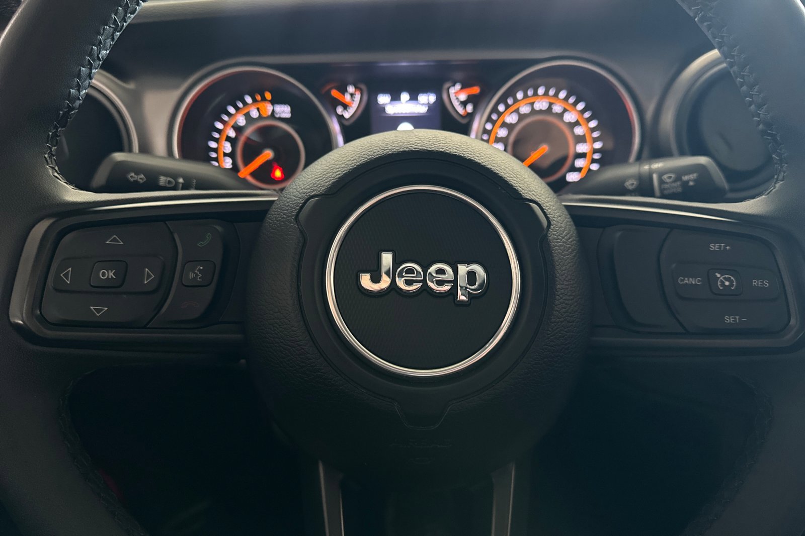 2023 Jeep Gladiator Sport S photo 21
