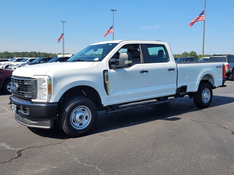 2024 Ford F-250 XL photo 3