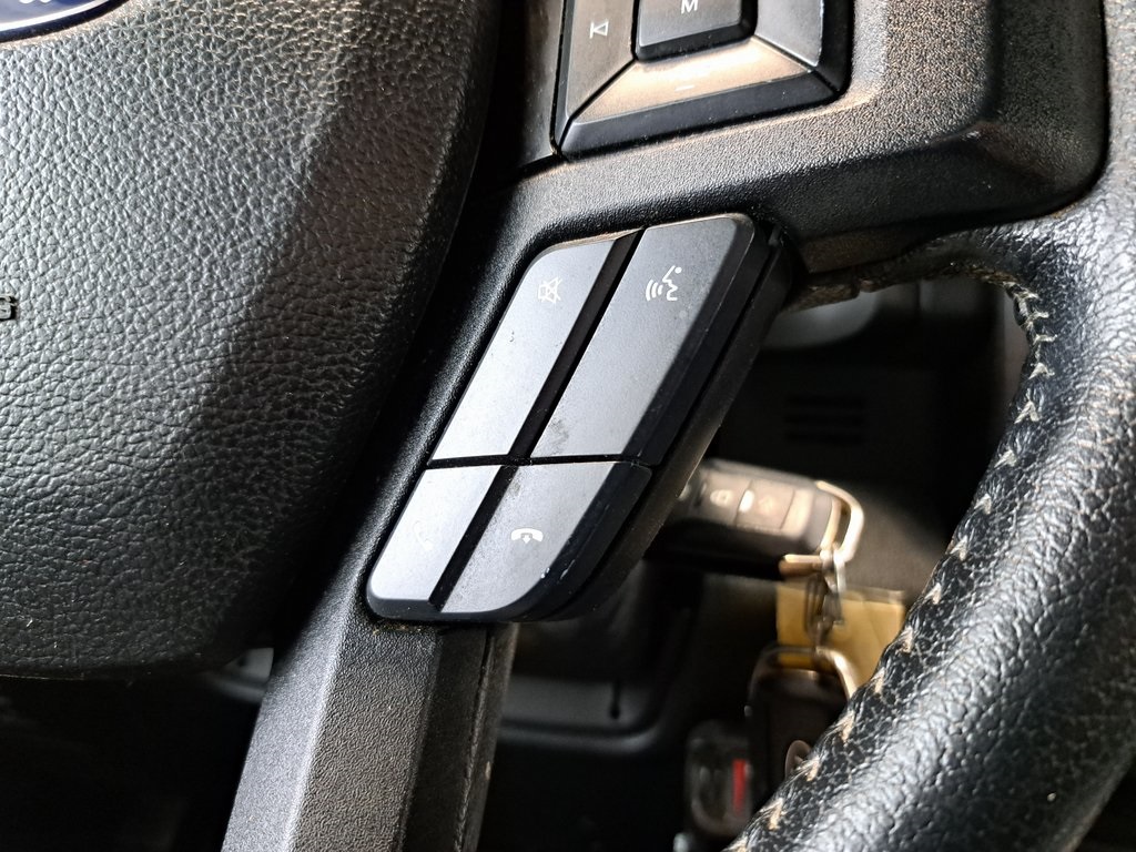 2016 Ford F-150 XLT photo 18