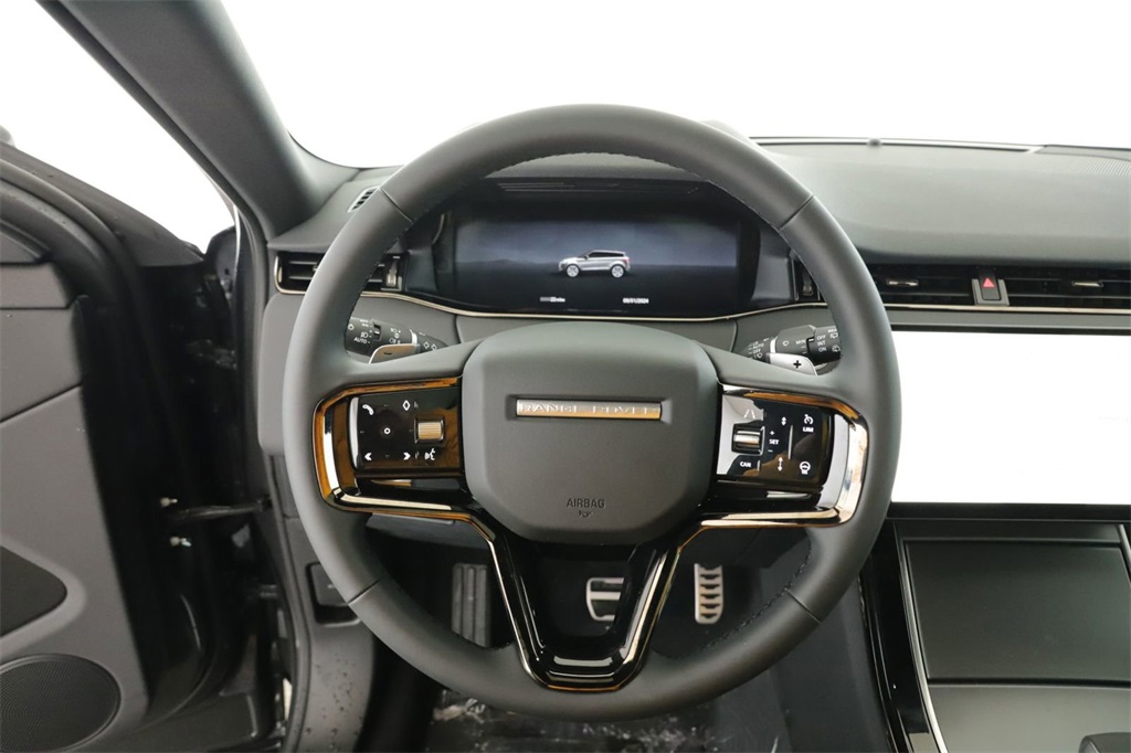 2024 Land Rover Range Rover Evoque Dynamic SE photo 5