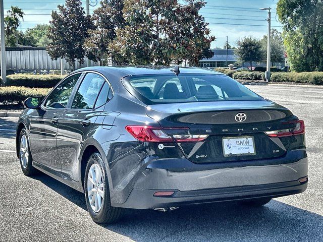 2025 Toyota Camry LE photo 3