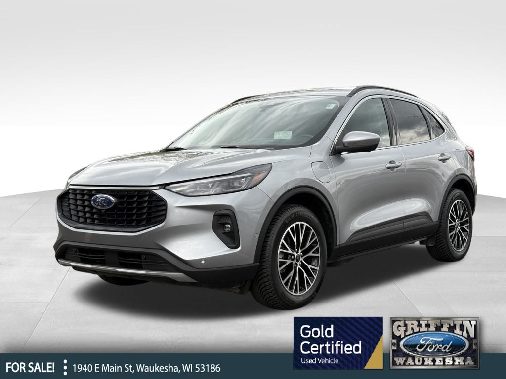2023 Ford Escape PHEV's photo