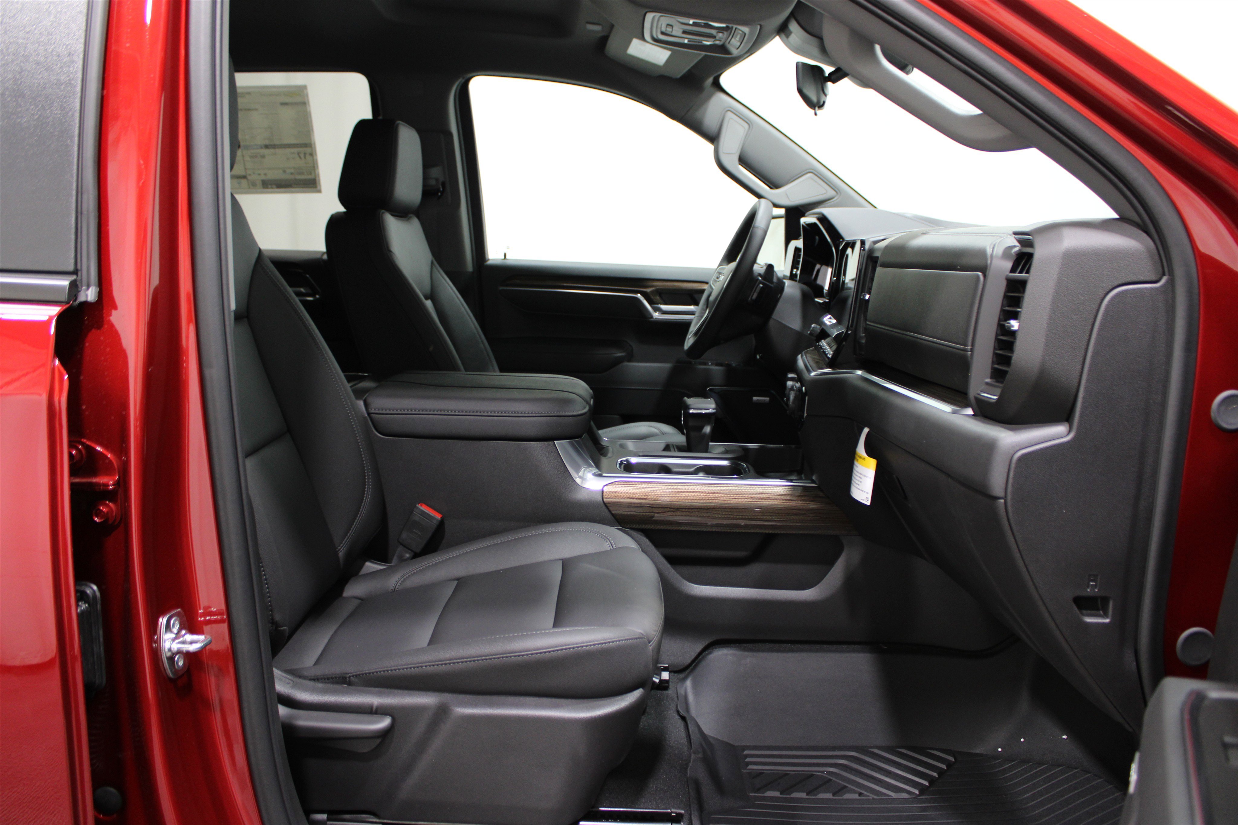 2026 Chevrolet Silverado 1500 LT Trail Boss photo 19