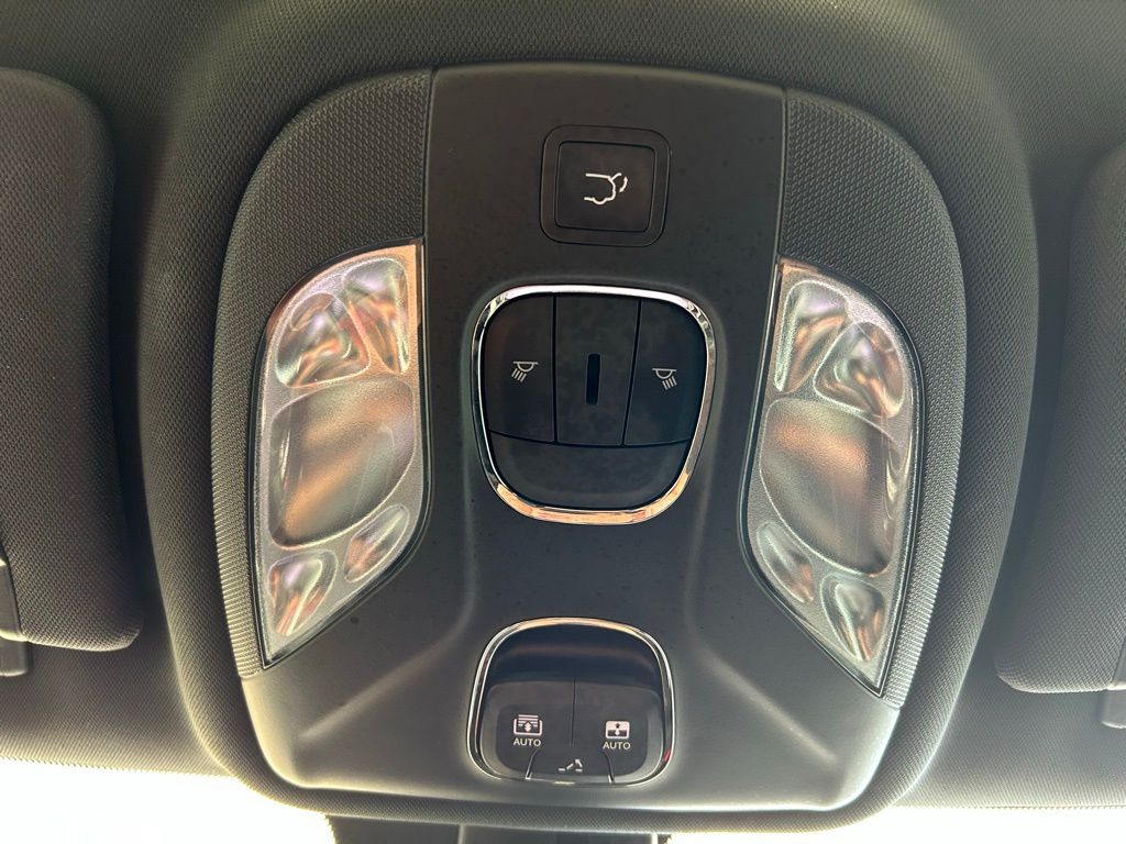 2022 Jeep Compass High Altitude photo 33