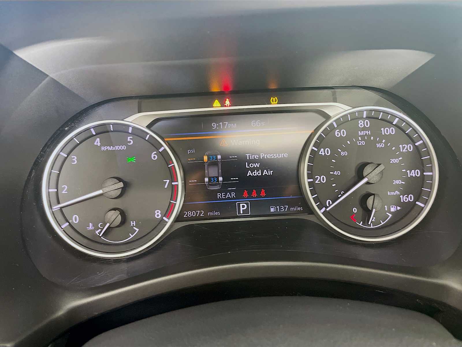 2022 Nissan Sentra SR photo 9