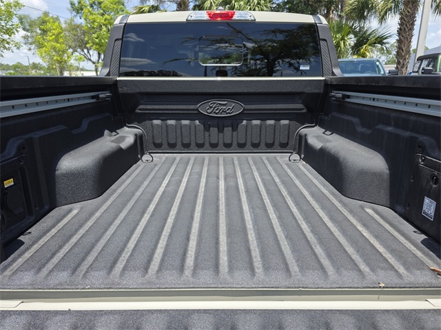 2024 Ford Maverick Lariat photo 8