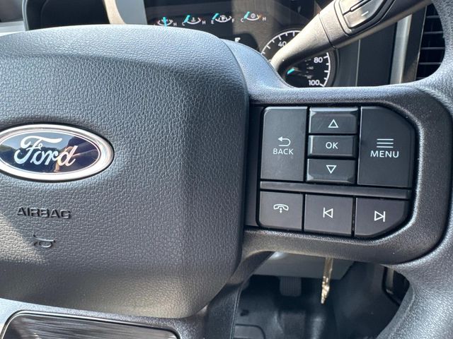 2025 Ford F-350 photo 10
