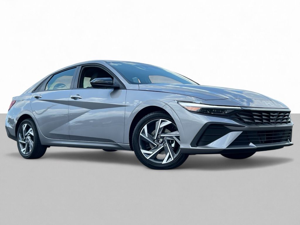 2025 Hyundai Elantra SEL