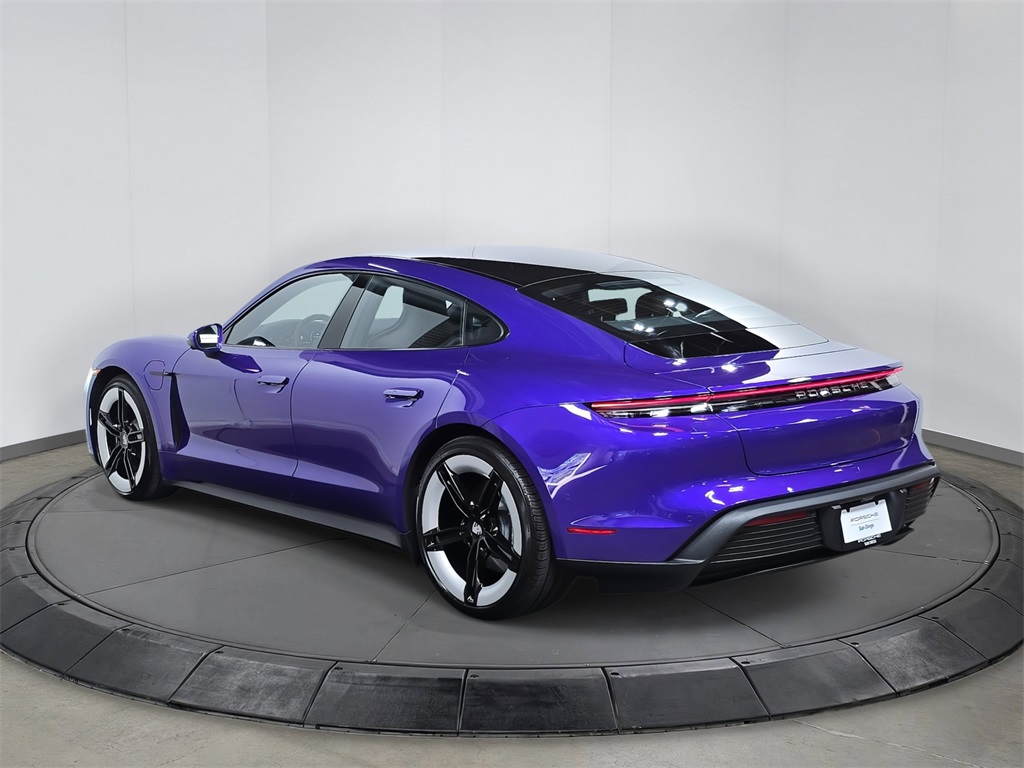 2026 Porsche Taycan 4 photo 3