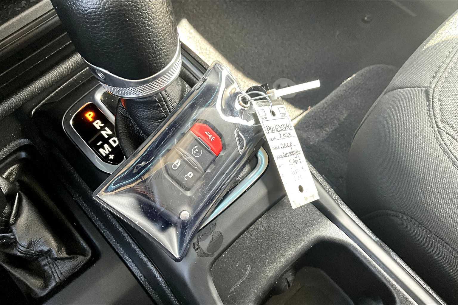 2023 Jeep Wrangler High Tide photo 14