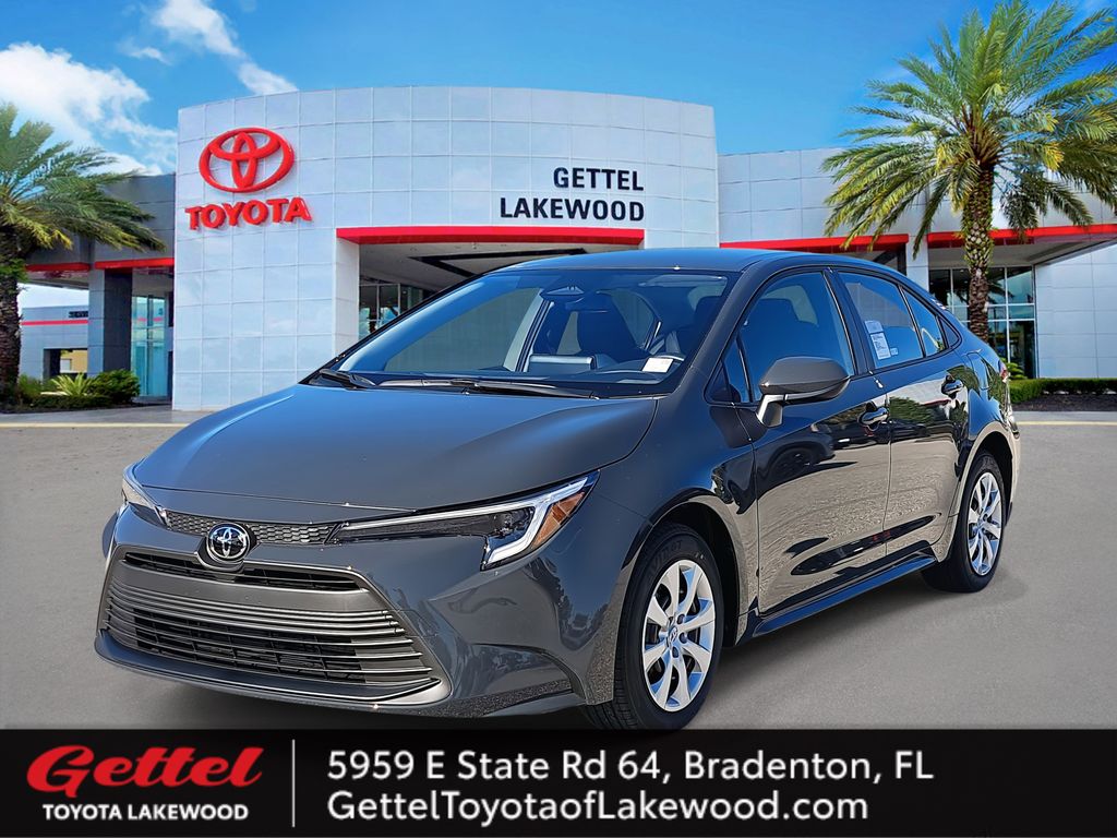 2026 Toyota Corolla LE's photo