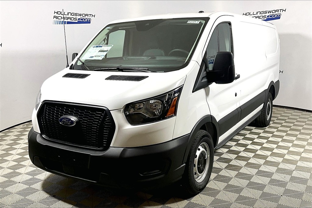 2025 Ford Transit Van Base's photo