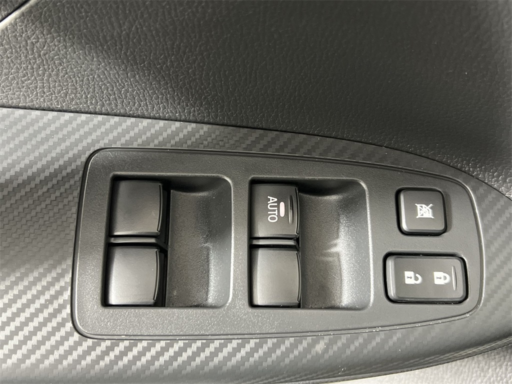 2025 Mitsubishi Eclipse Cross SE photo 14