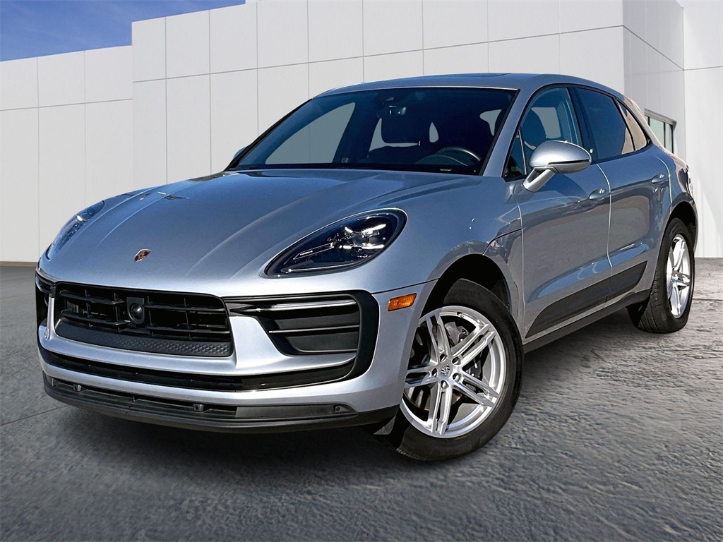 2024 Porsche Macan Base's photo