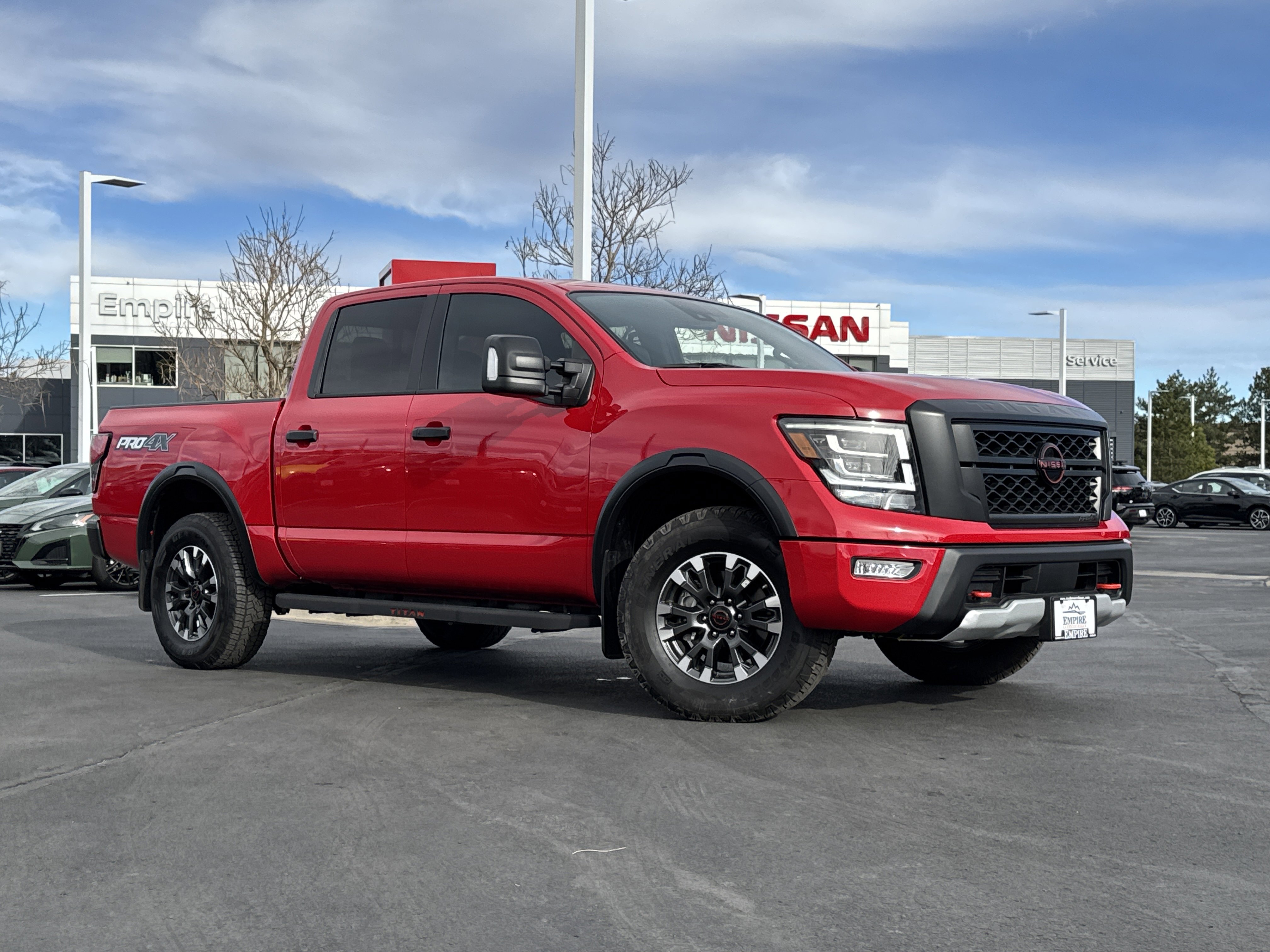 2024 Nissan Titan PRO-4X's photo