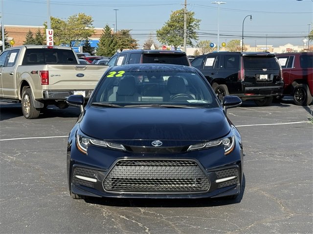 2022 Toyota Corolla SE photo 2