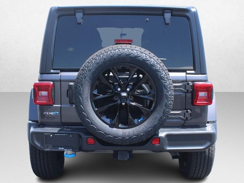 2022 Jeep Wrangler Unlimited Sahara 4xe photo 4