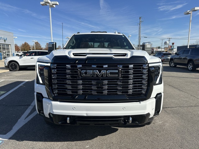 2025 Gmc Sierra HD Denali Ultimate photo 3