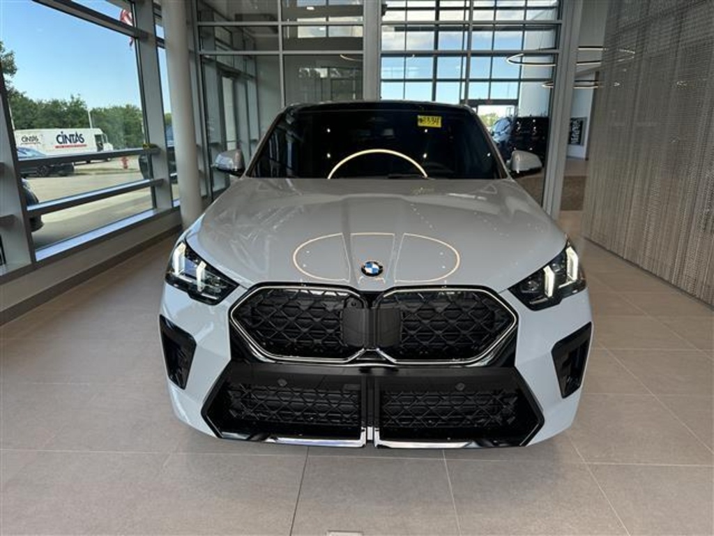 2026 Bmw X2 xDrive28i photo 2