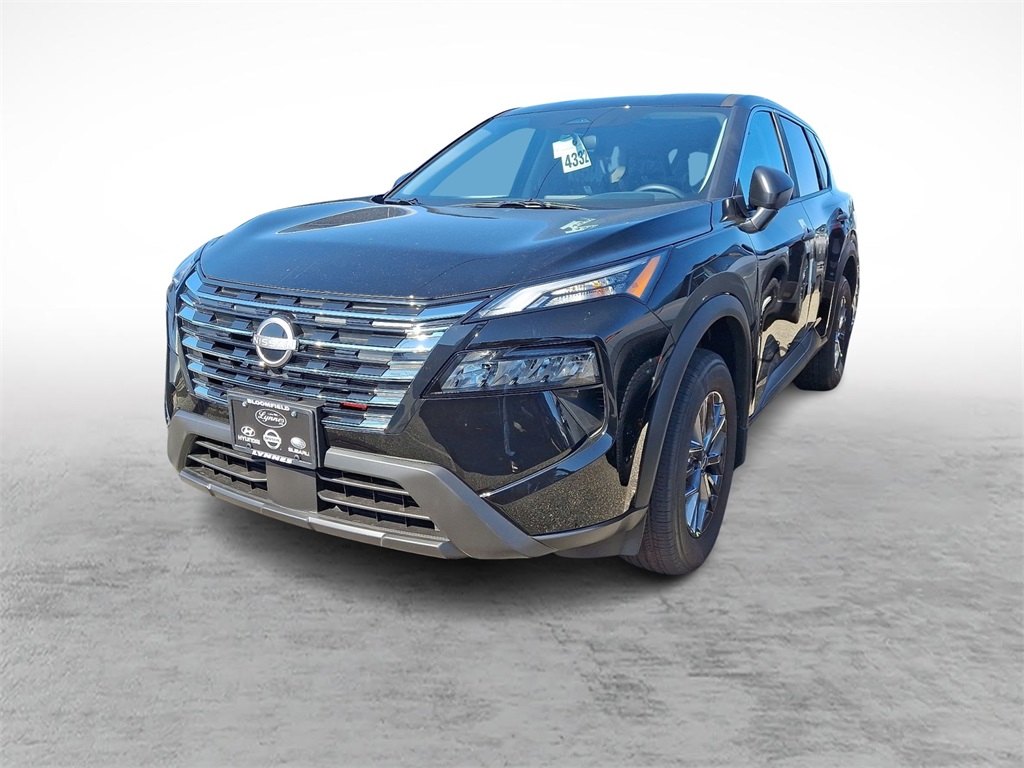 2026 Nissan Rogue S photo 3