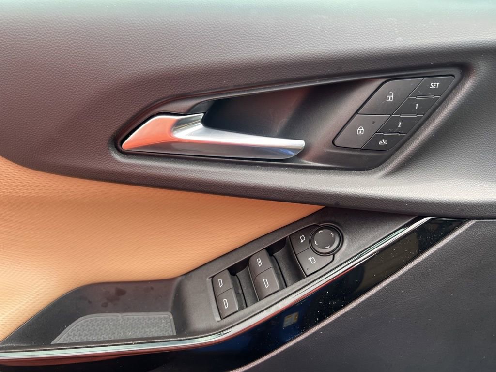 2025 Chevrolet Equinox ACTIV photo 9