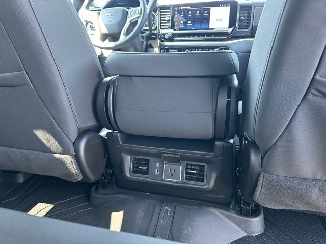 2025 Chevrolet Silverado 1500 RST photo 12