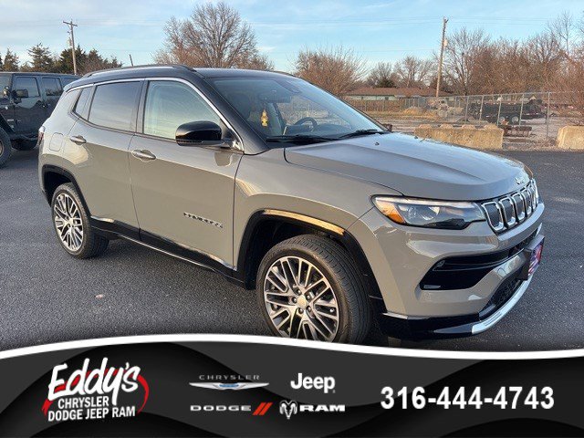 2022 Jeep Compass Limited's photo