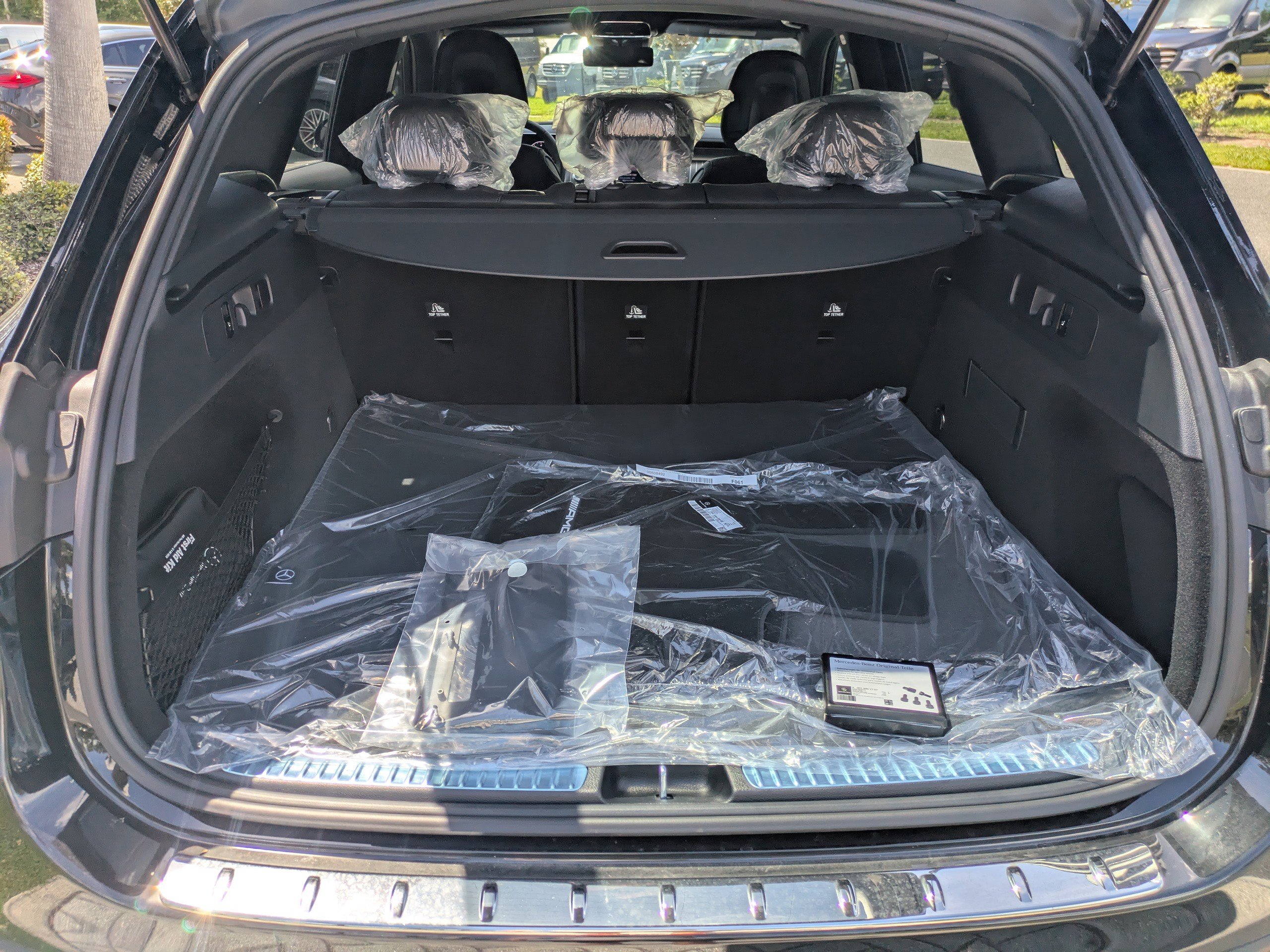 2026 Mercedes Benz GLC 350e 4MATIC photo 12