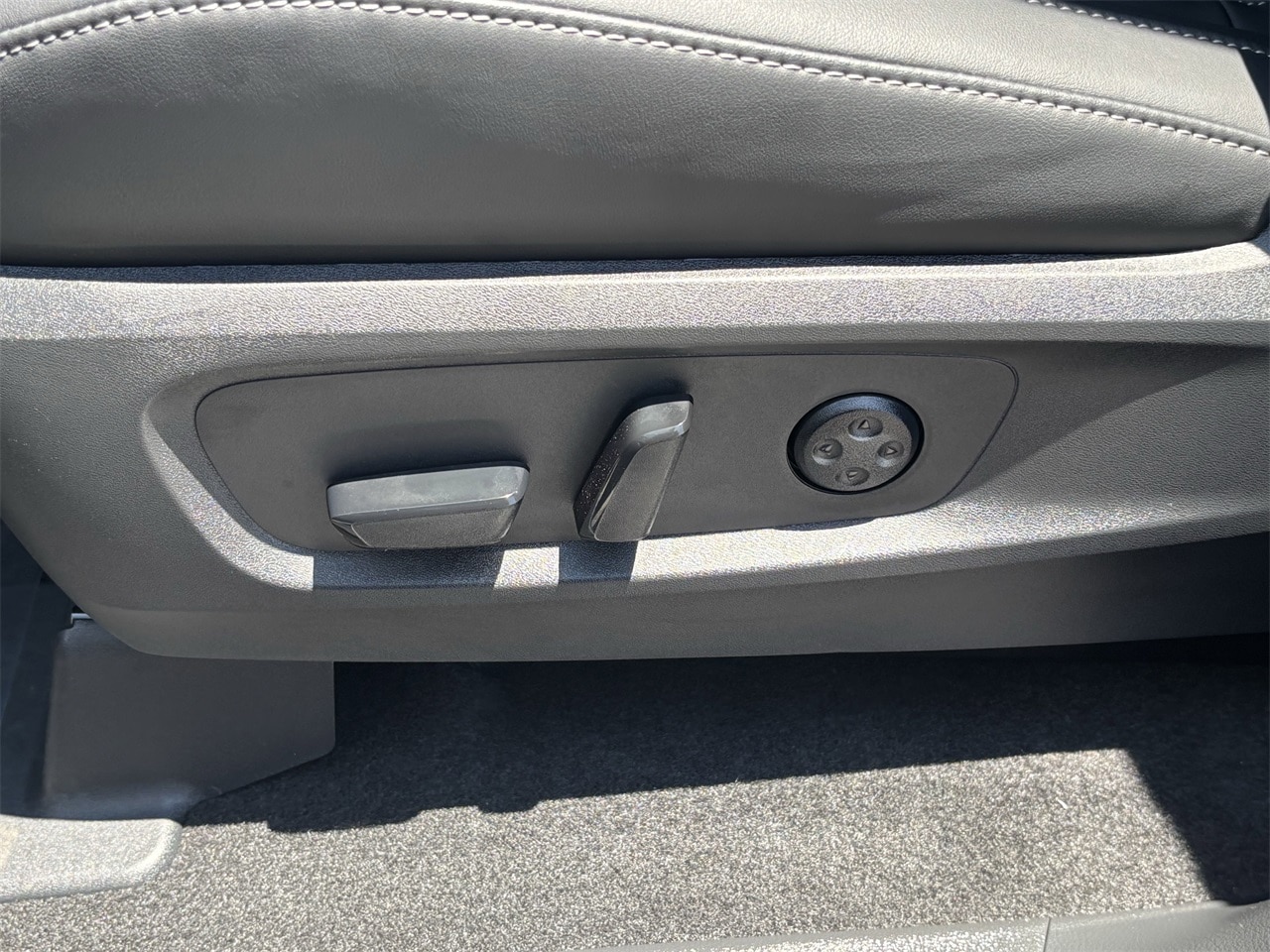 2026 Infiniti QX60 Pure photo 22