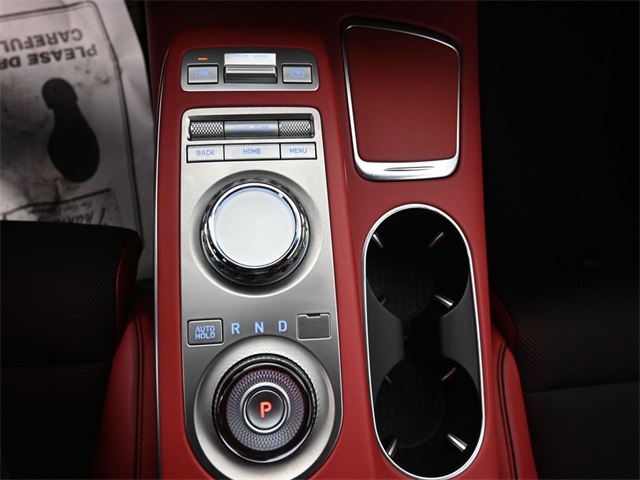 2025 GENESIS GV70 - Image 19