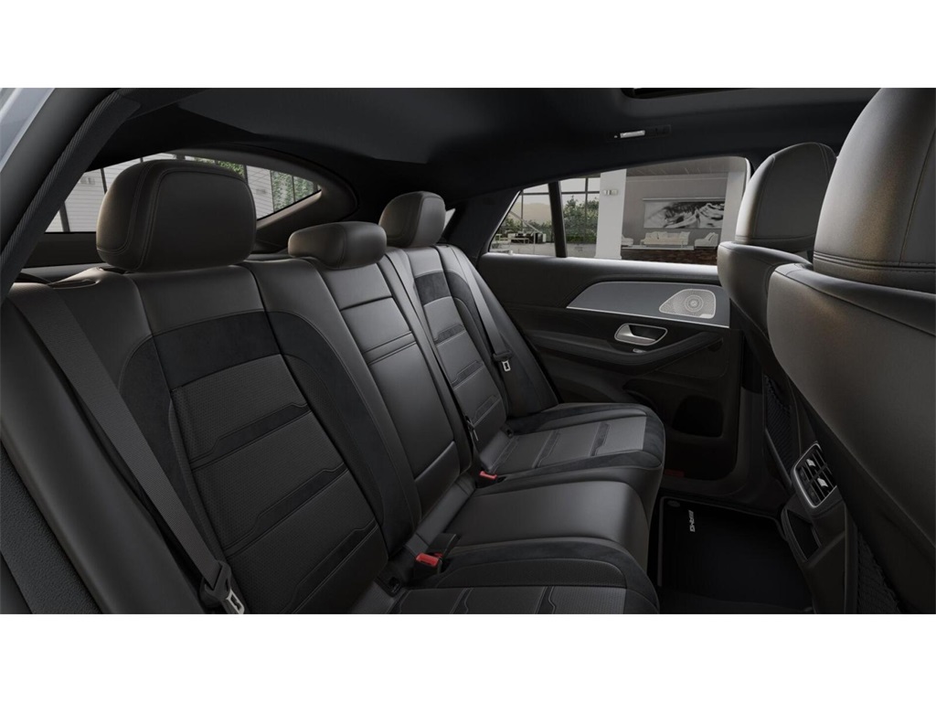 2025 Mercedes Benz GLE 53 AMG 4MATIC photo 4