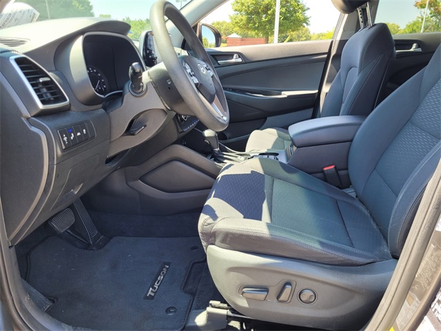 2020 Hyundai Tucson Value photo 3