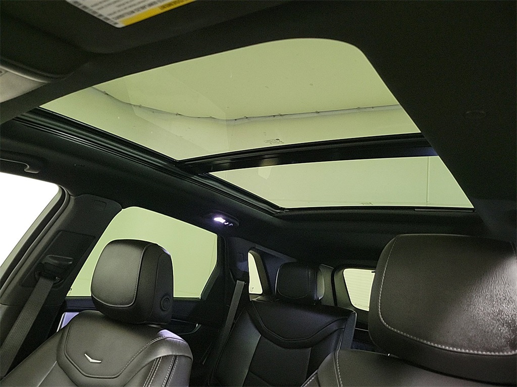 2025 CADILLAC XT5 - Image 14